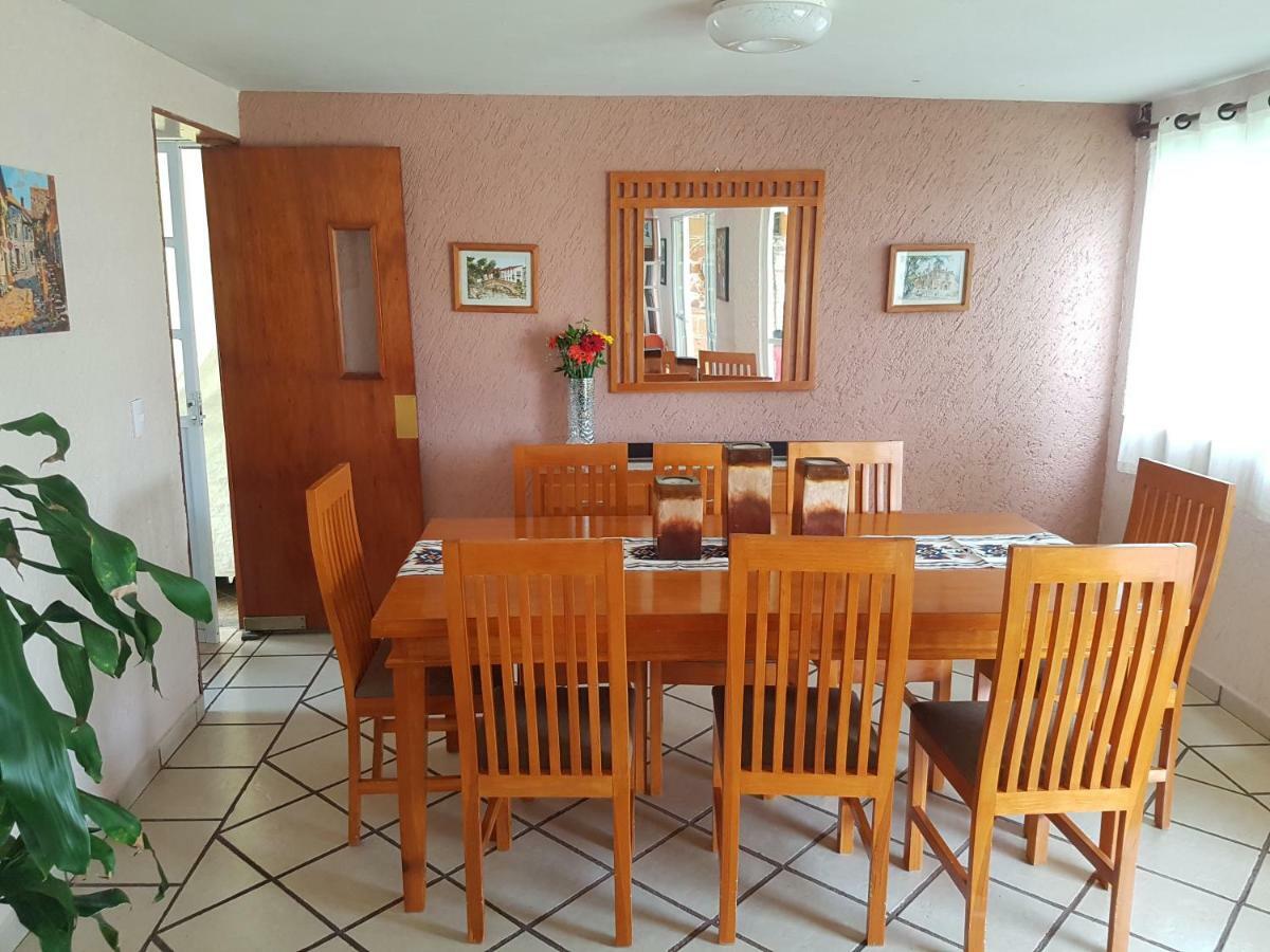 Casa Los Peregrina Куернавака Екстериор снимка